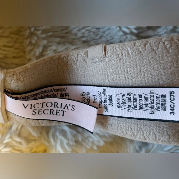 Victoria’s Secret Body By Victoria Strapless Nude Bra, Size 34C - Picture 3 of 5